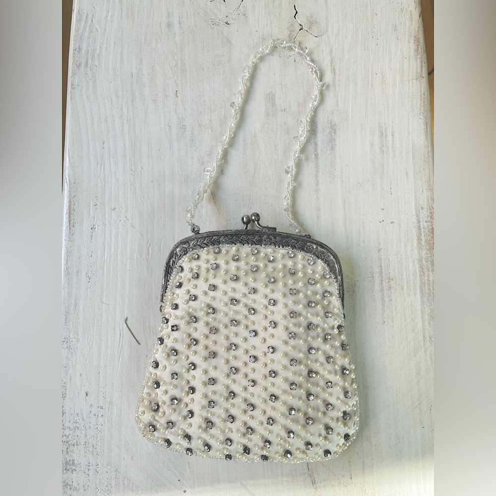 Moyna exceptional beaded wedding bridal purse with crystal & pearls
